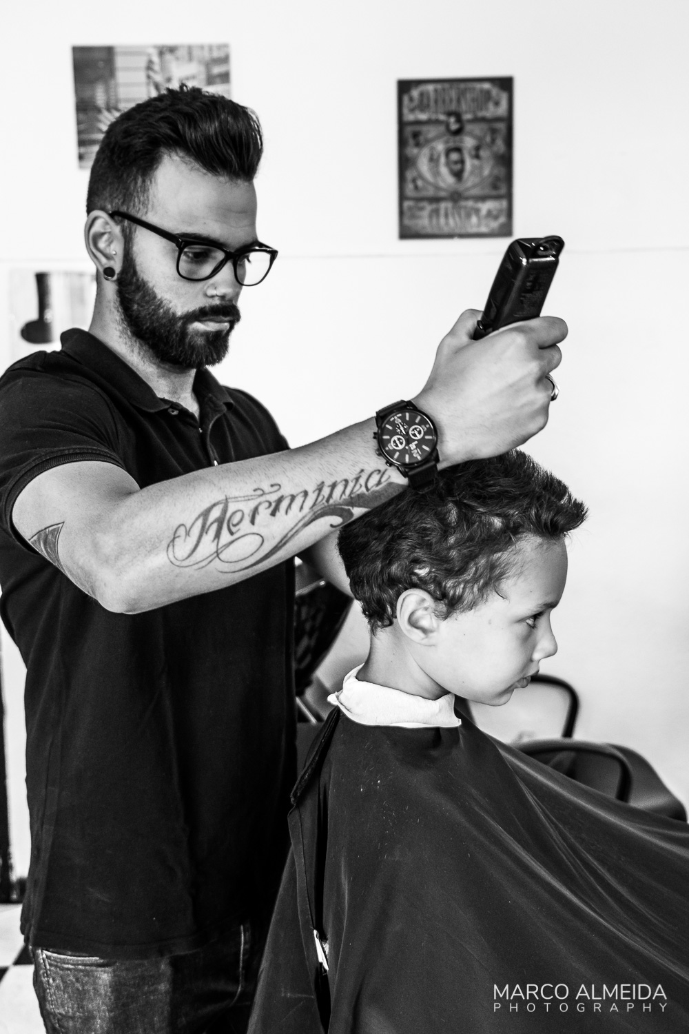 Luís at Barbershop O Pexito, Sesimbra - People - Marco Almeida Photography